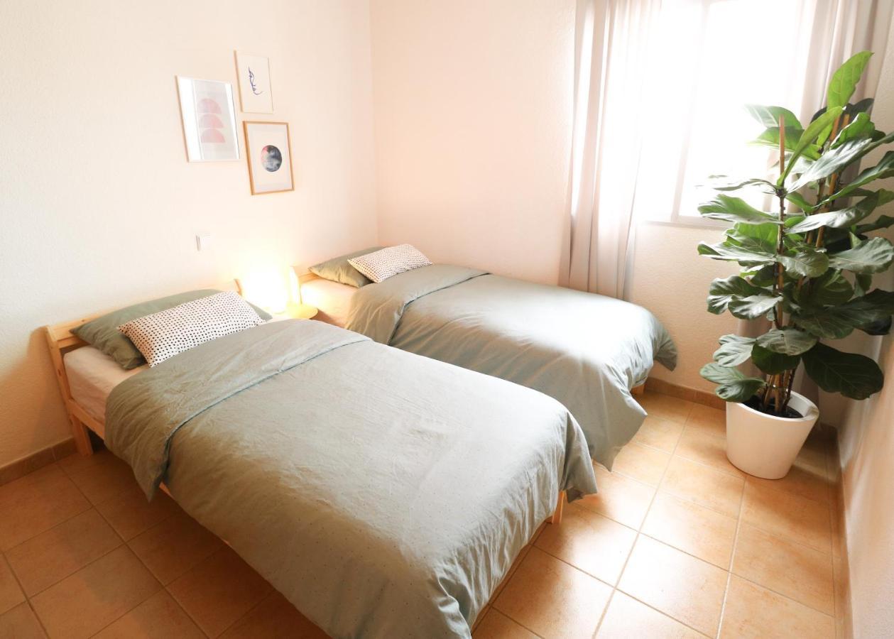 Casa Lea - Central, Cozy And Right By The Beach Apartment คอร์ราเลโฮ ภายนอก รูปภาพ