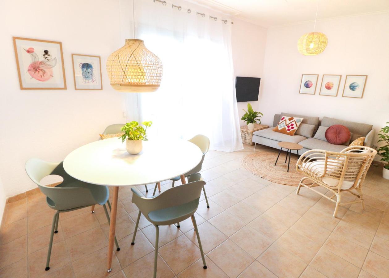 Casa Lea - Central, Cozy And Right By The Beach Apartment คอร์ราเลโฮ ภายนอก รูปภาพ